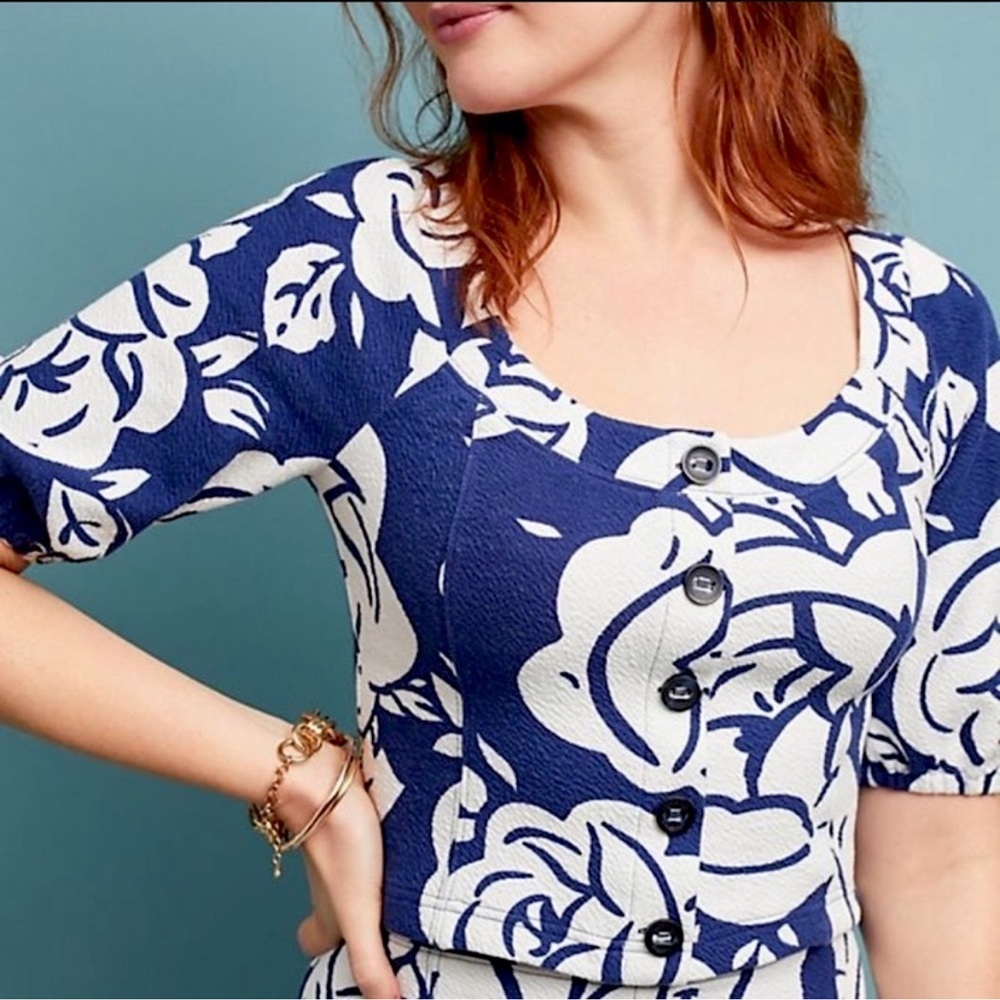 Anthropologie Maeve Amiens Blue & White‎ Floral Crop Top Size Small